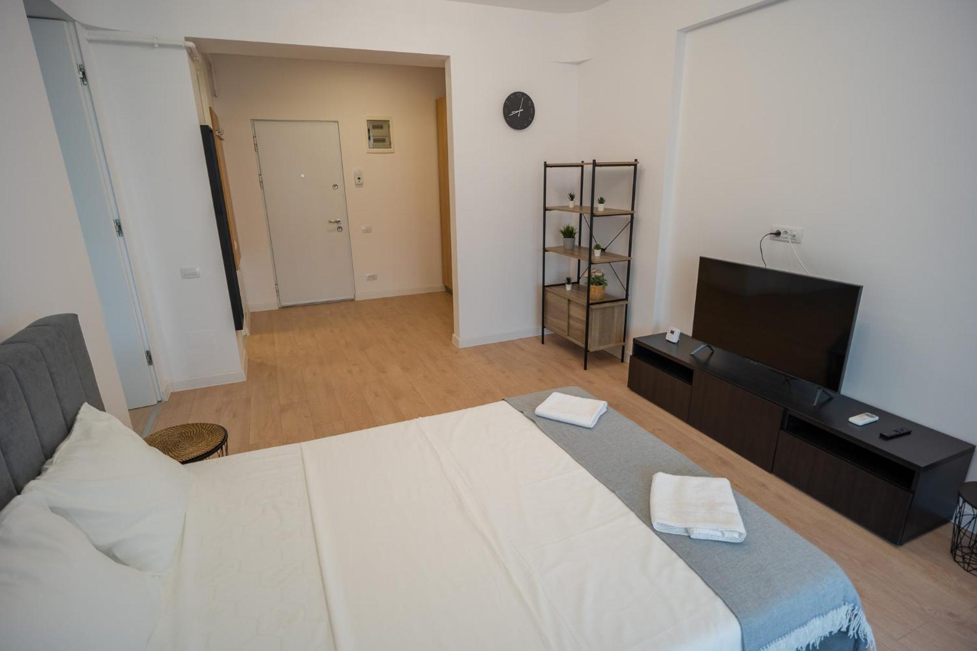 Amazing View Apartments - Iuliu Maniu & Politehnica Park บูคาเรสต์ ภายนอก รูปภาพ