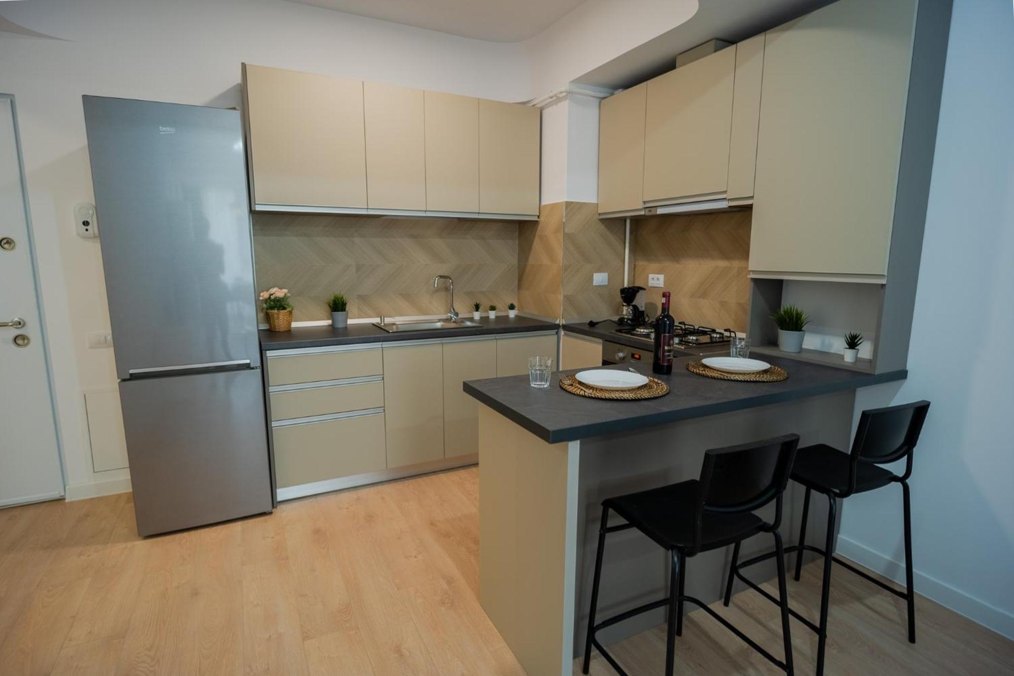 Amazing View Apartments - Iuliu Maniu & Politehnica Park บูคาเรสต์ ภายนอก รูปภาพ