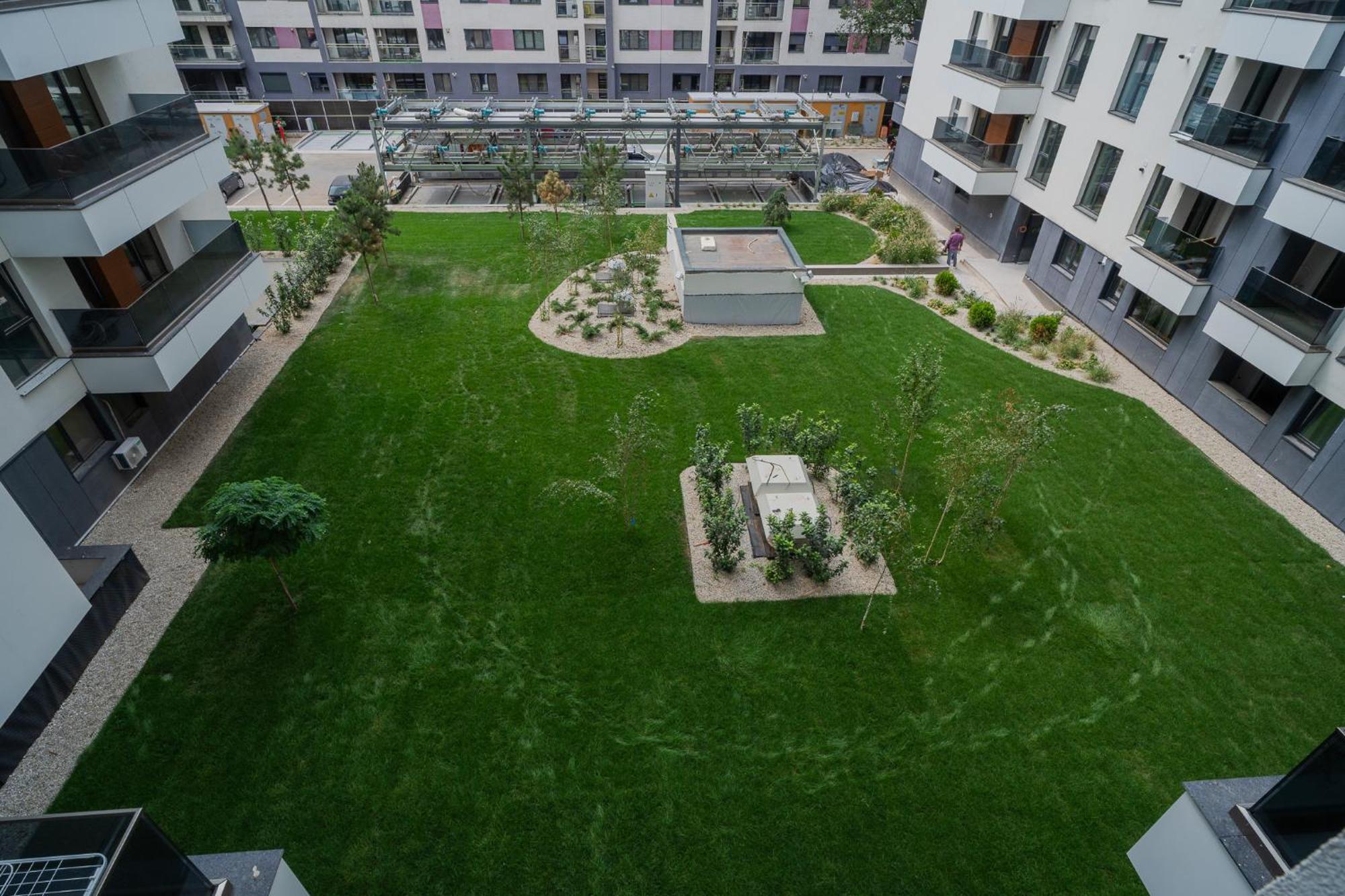Amazing View Apartments - Iuliu Maniu & Politehnica Park บูคาเรสต์ ภายนอก รูปภาพ